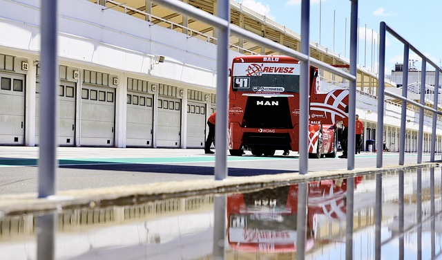 他们仍然面 他们仍然面